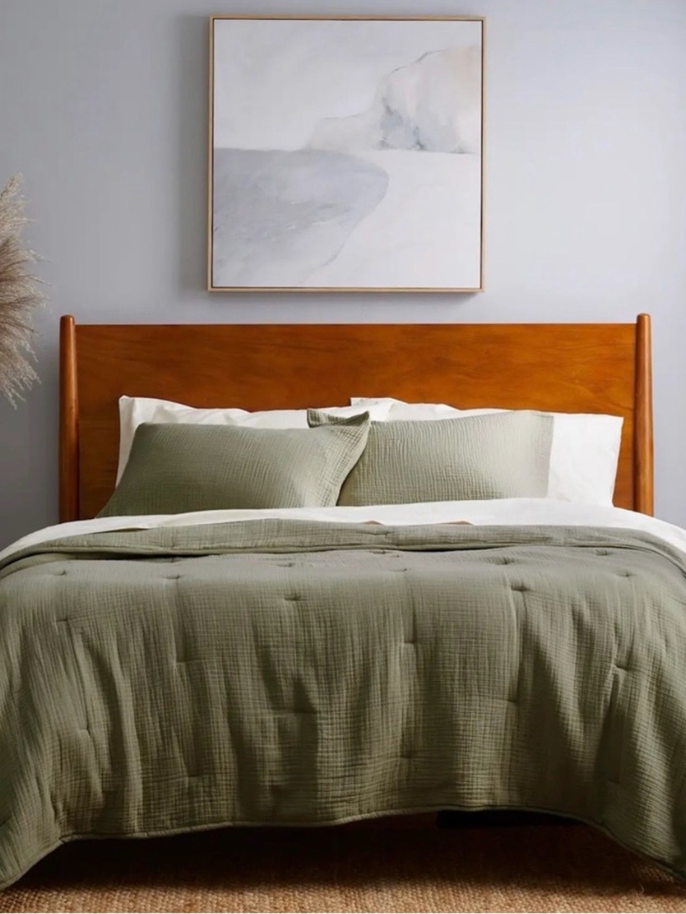 New Quince Organic Cotton Gauze Dream Quilt in Olive, full/queen, small flaw